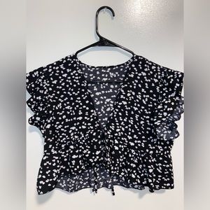 I’m selling this SHEIN top, Size S